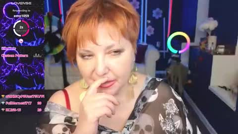 Kira Kennet online show from 27, 10, 2025