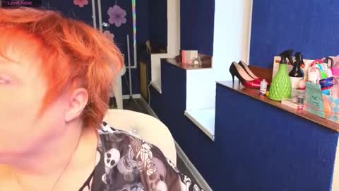 Kira Kennet online show from 23, 4, 2026