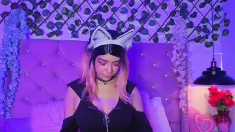 Kira online show from 8, 5, 2026
