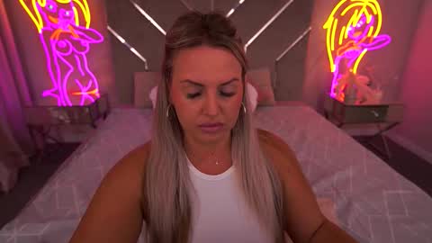 Kira online show from 14, 9, 2025