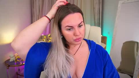 Snapshot of kiracandys chatting on 11, 5, 2026 Kira online show from 11, 5, 2026