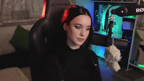 Kira    online show from 28, 11, 2025