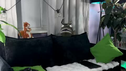 Kira    online show from 24, 4, 2026