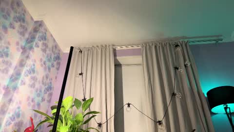 Kira    online show from 19, 6, 2026