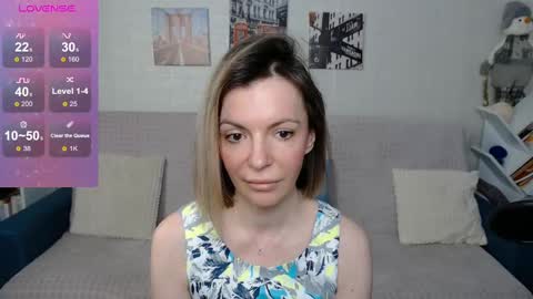 Snapshot of kiramartins_cat chatting on 15, 1, 2025 kiramartins cat online show from 15, 1, 2025