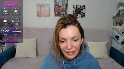 Snapshot of kiramartins_cat chatting on 11, 3, 2025 kiramartins cat online show from 11, 3, 2025