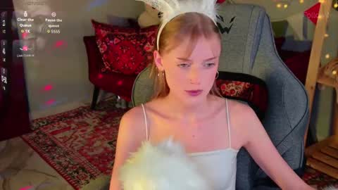 Kira online show from 8, 6, 2026