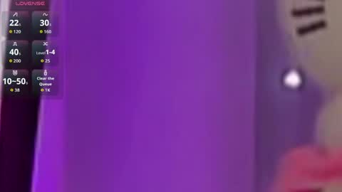 Snapshot of kiraparker chatting on 25, 5, 2026 KiraParker online show from 25, 5, 2026