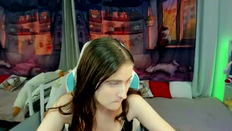 Snapshot of kiraparker chatting on 2, 8, 2026 KiraParker online show from 2, 8, 2026
