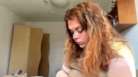 kiraslut981151 online show from 4, 3, 2026