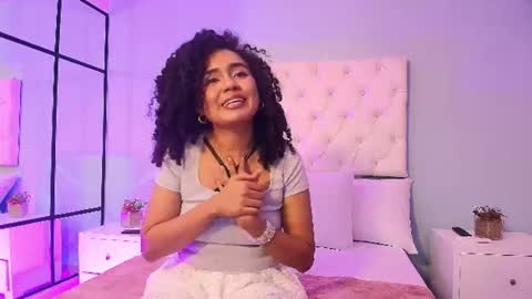 Snapshot of kiraspell chatting on 25, 6, 2026 kiraspell online show from 25, 6, 2026
