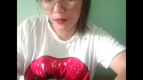 Snapshot of kiray20 chatting on 5, 1, 2025 kiray20 online show from 5, 1, 2025