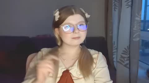 Snapshot of kirayume chatting on 8, 5, 2026 KiraYume online show from 8, 5, 2026