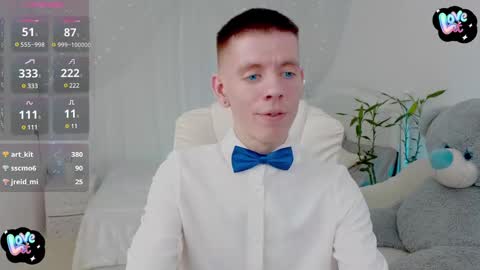 Snapshot of kireev_ chatting on 5, 3, 2025 online show from 5, 3, 2025