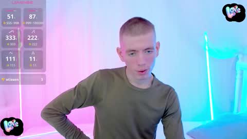 Snapshot of kireev_ chatting on 9, 10, 2025 online show from 9, 10, 2025