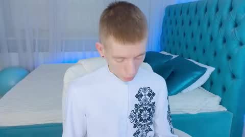 Snapshot of kireev_ chatting on 8, 2, 2026 online show from 8, 2, 2026