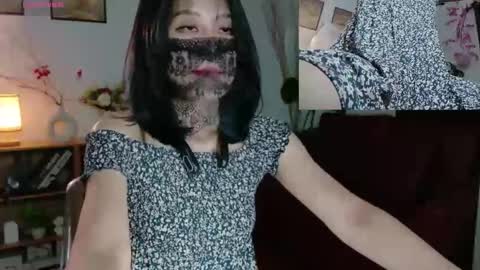 Snapshot of kireijung chatting on 22, 12, 2025 kirenie online show from 22, 12, 2025