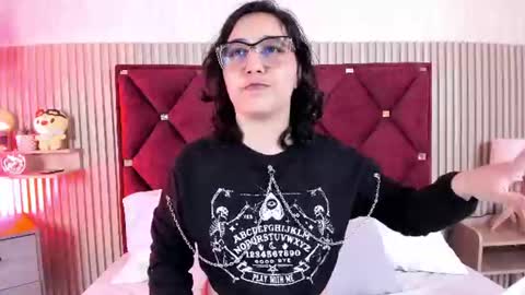 Samantha  Velvet online show from 29, 7, 2026