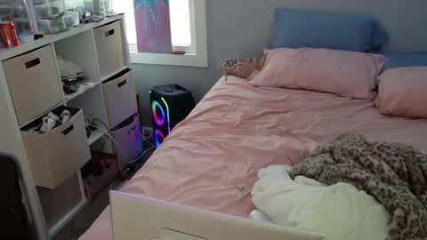 Snapshot of kirkcammerman1 chatting on 4, 1, 2025 Onya online show from 4, 1, 2025