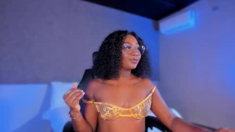 kishalove_ online show from 24, 10, 2025