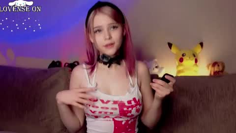Snapshot of kiss_me_kim chatting on 20, 5, 2026 Kimberly online show from 20, 5, 2026