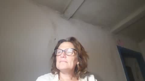 kissandvibe online show from 9, 7, 2026