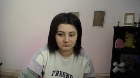 kissleoxx online show from 25, 3, 2026