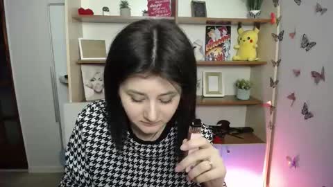 kissleoxx online show from 24, 4, 2026