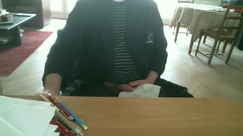 kisslog1 online show from 12, 1, 2025