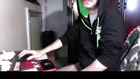 kissofbanned1983 online show from 12, 10, 2025