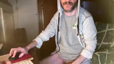 kissofbanned1983 online show from 13, 3, 2026