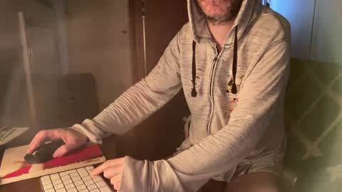 kissofbanned1983 online show from 26, 4, 2026