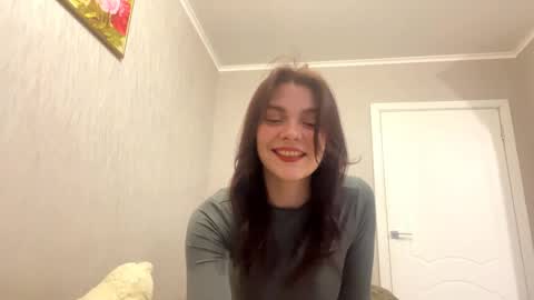 kissuthistime online show from 29, 4, 2026