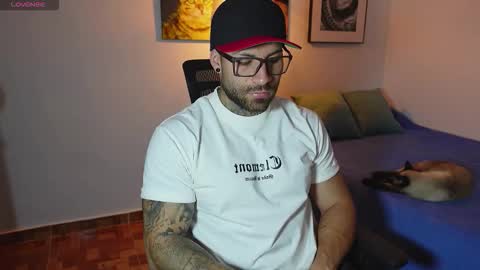 kite__ online show from 10, 9, 2025