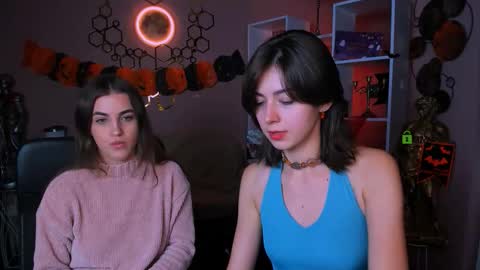 Snapshot of kitniss_dreamy chatting on 27, 10, 2025 kitniss online show from 27, 10, 2025