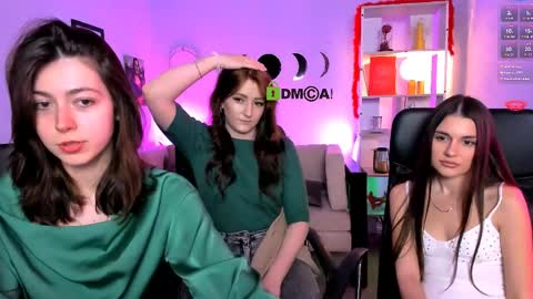 kitniss online show from 7, 4, 2026