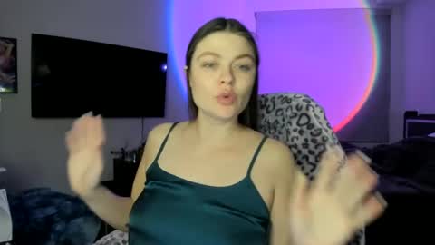 Snapshot of kitsuneserina77 chatting on 26, 1, 2025 Serina Chan online show from 26, 1, 2025