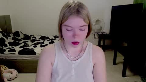 Jennyblonde and Emmabrunette online show from 7, 12, 2024