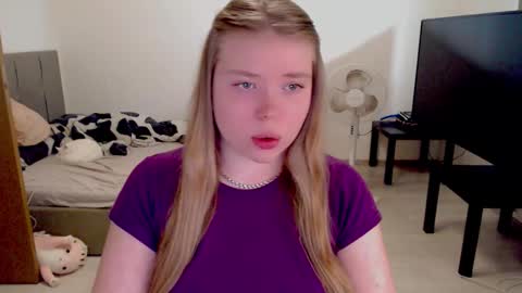 Jennyblonde and Emmabrunette online show from 10, 11, 2025