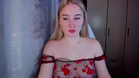 kitten_sun online show from 30, 10, 2025