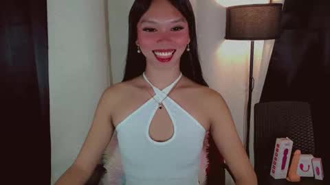 Snapshot of kitteylovesyou chatting on 22, 10, 2025 KITTY online show from 22, 10, 2025