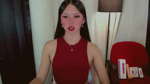 Snapshot of kitteylovesyou chatting on 4, 11, 2025 KITTY online show from 4, 11, 2025