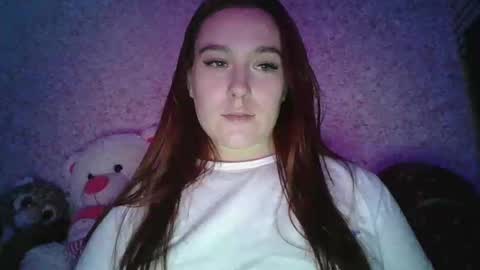 kitty333019 online show from 22, 2, 2025