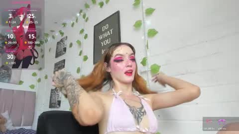 Snapshot of kitty__black__ chatting on 18, 11, 2025 KITTY online show from 18, 11, 2025