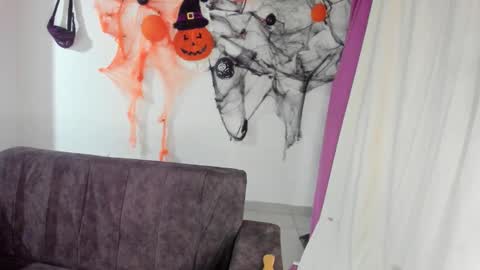 Snapshot of kitty__chs chatting on 15, 11, 2025 kitty__chs online show from 15, 11, 2025