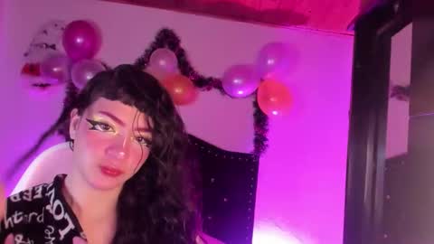 Snapshot of kitty__chs chatting on 20, 12, 2025 kitty__chs online show from 20, 12, 2025