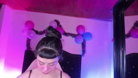 Snapshot of kitty__chs chatting on 2, 2, 2026 kitty__chs online show from 2, 2, 2026