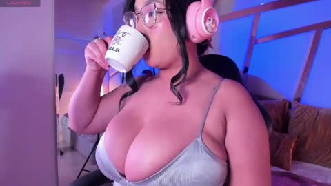 Kitty  online show from 19, 4, 2026