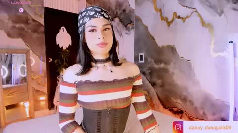 Snapshot of kitty__sexy_ chatting on 30, 10, 2025 dann online show from 30, 10, 2025