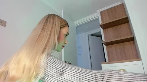 sophie online show from 17, 3, 2026